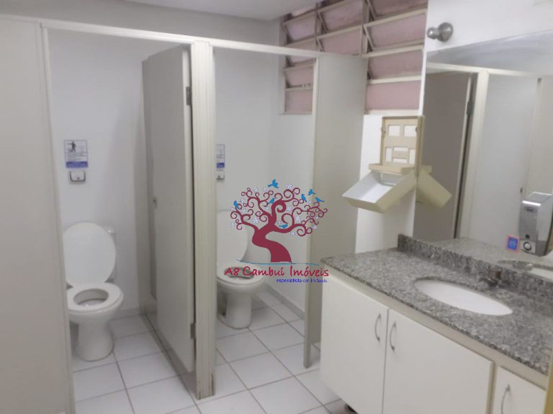 Apartamento para alugar com 1 quarto, 240m² - Foto 4