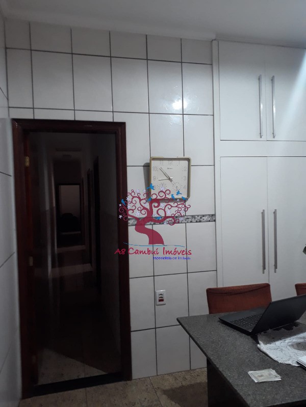 Casa à venda com 3 quartos, 171m² - Foto 4