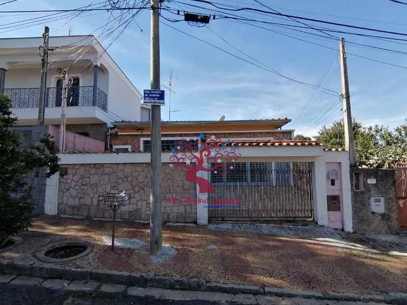 Casa à venda com 3 quartos, 300m² - Foto 2