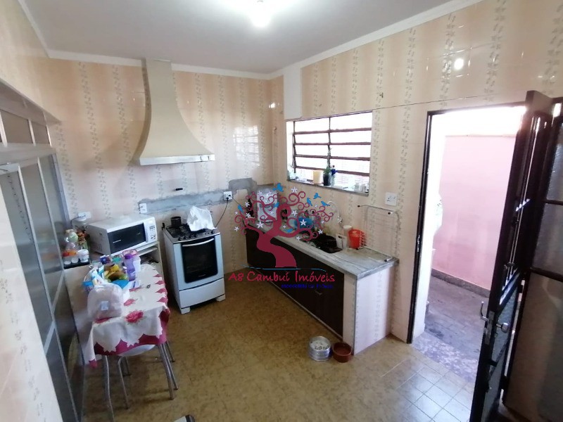 Casa à venda com 3 quartos, 300m² - Foto 10