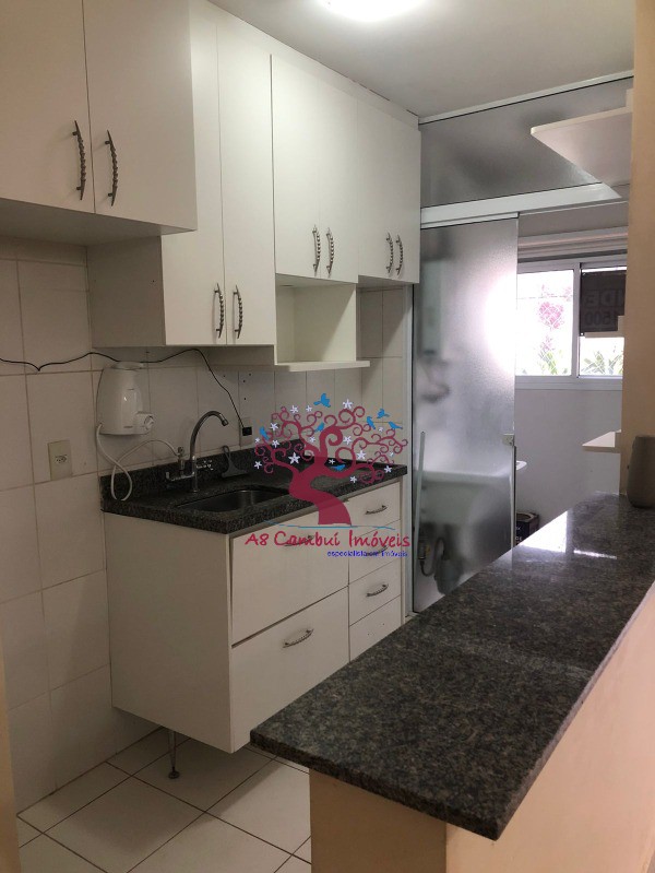 Apartamento à venda com 2 quartos, 67m² - Foto 2