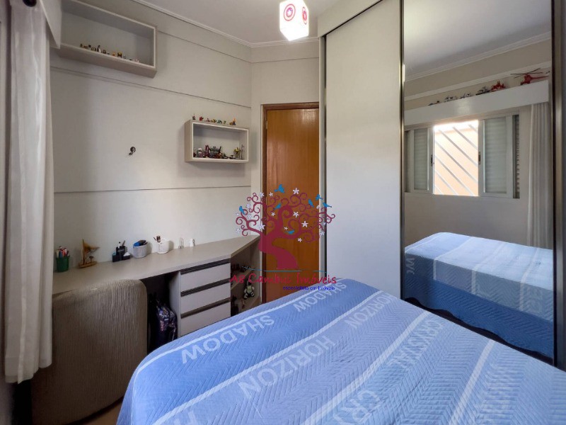 Casa à venda com 3 quartos, 500m² - Foto 17