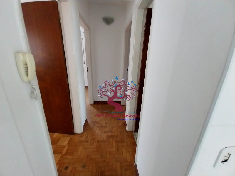 Apartamento à venda com 2 quartos, 65m² - Foto 2