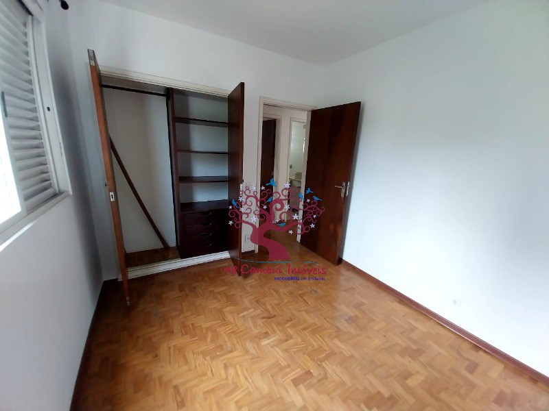 Apartamento à venda com 2 quartos, 65m² - Foto 4