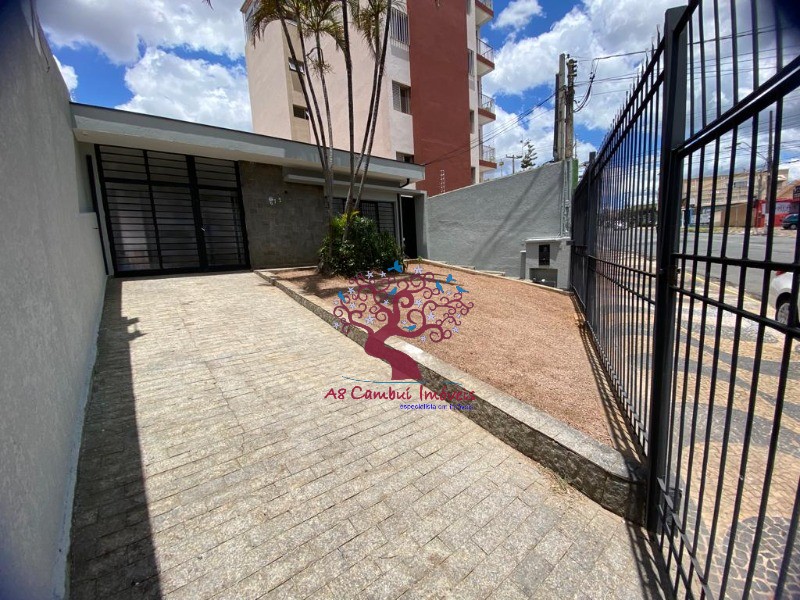 Casa à venda com 3 quartos, 325m² - Foto 4