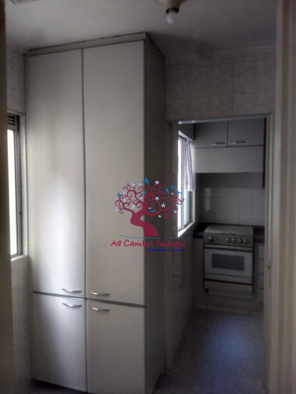 Apartamento à venda com 3 quartos, 86m² - Foto 2