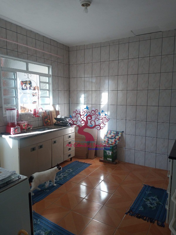 Casa à venda com 3 quartos, 130m² - Foto 12