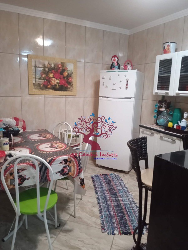 Casa à venda com 3 quartos, 130m² - Foto 11