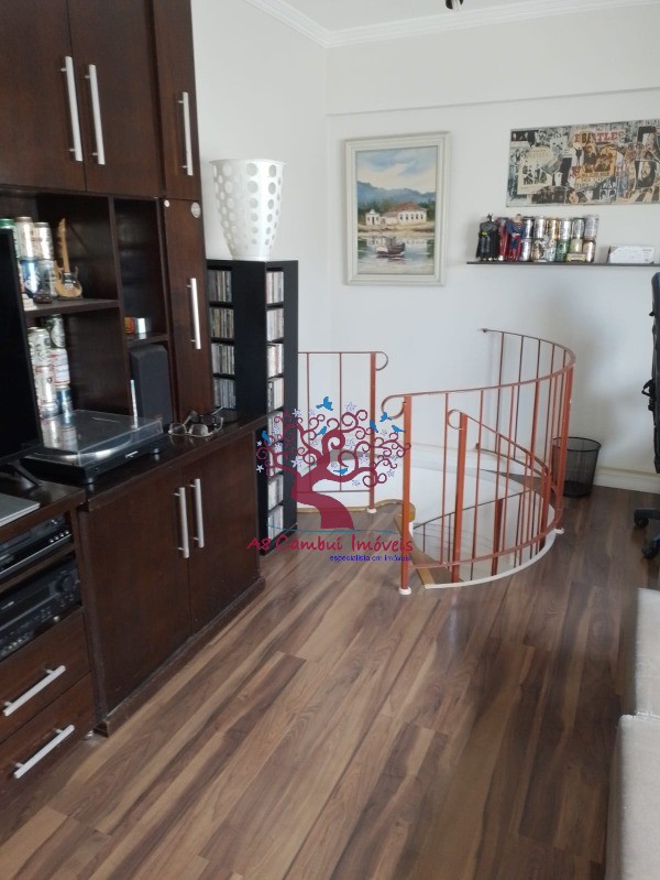 Cobertura à venda com 1 quarto, 50m² - Foto 1