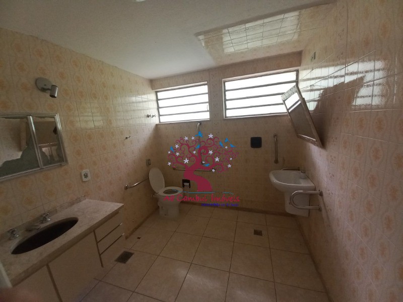 Prédio Inteiro para alugar com 3 quartos, 156m² - Foto 14