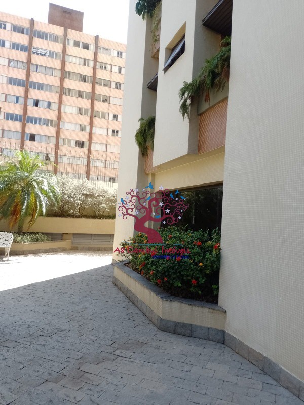 Apartamento à venda com 4 quartos, 200m² - Foto 9