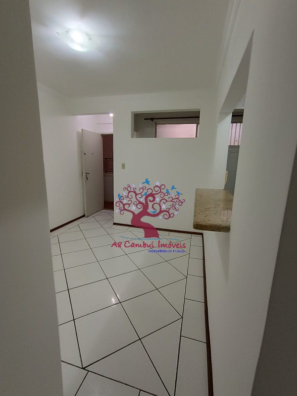 Apartamento para alugar com 1 quarto, 50m² - Foto 2