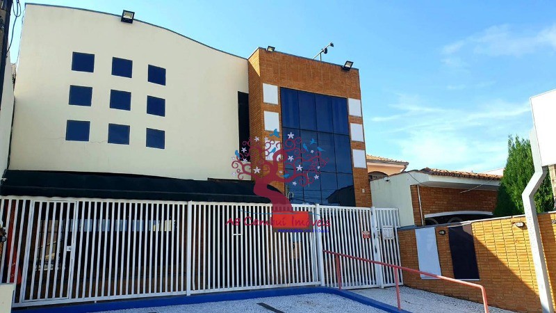 Prédio Inteiro à venda e aluguel, 320m² - Foto 1