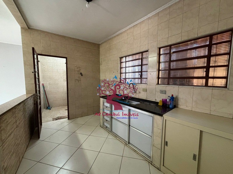 Casa à venda e aluguel com 4 quartos, 300m² - Foto 16