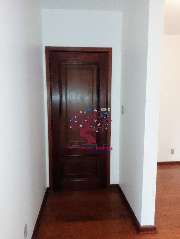 Apartamento à venda com 3 quartos, 128m² - Foto 5