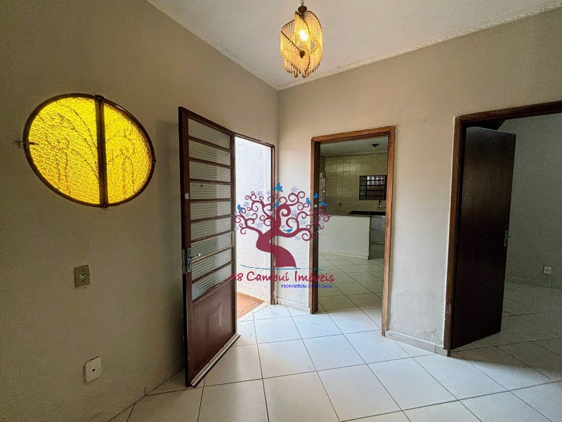 Casa à venda e aluguel com 4 quartos, 300m² - Foto 5