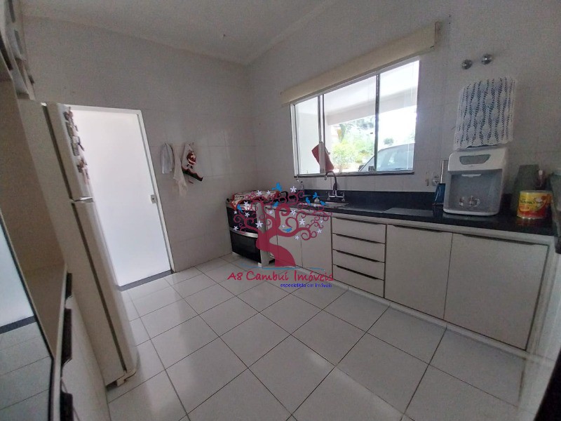 Casa de Condomínio à venda com 3 quartos, 300m² - Foto 9