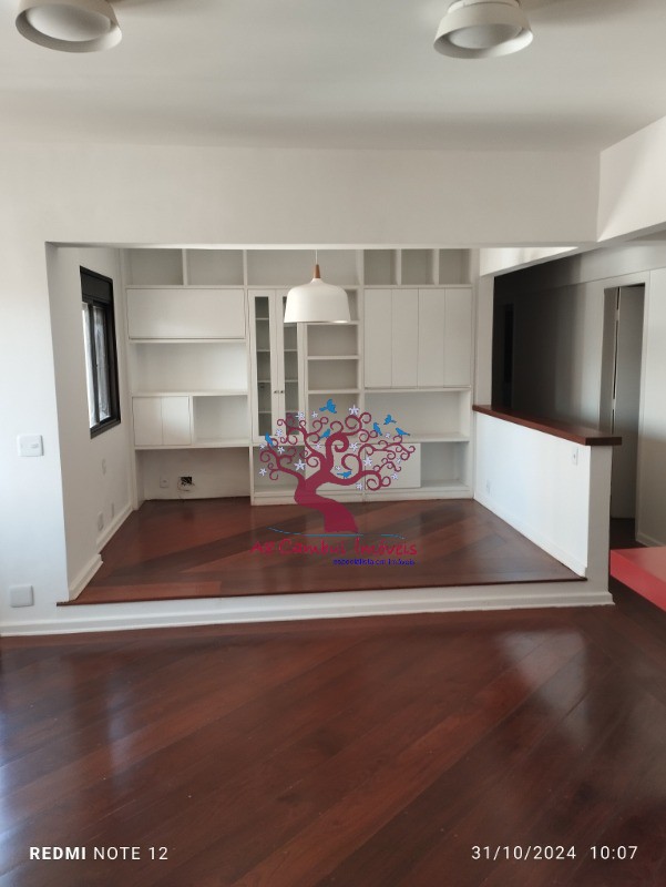 Apartamento para alugar com 3 quartos, 120m² - Foto 3