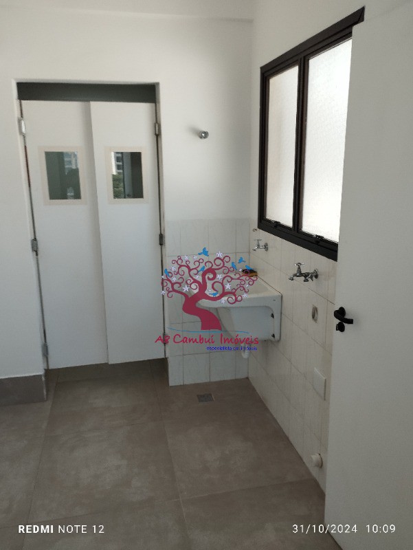 Apartamento para alugar com 3 quartos, 120m² - Foto 14