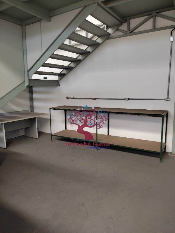 Depósito-Galpão-Armazém para alugar, 304m² - Foto 28