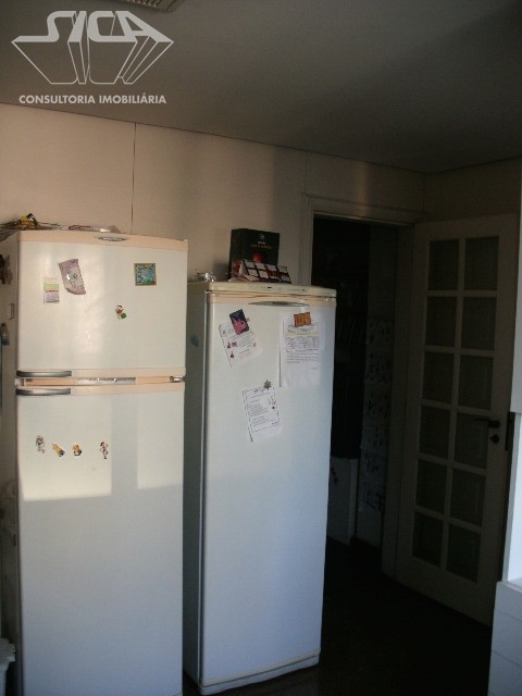 Apartamento à venda com 4 quartos, 190m² - Foto 25