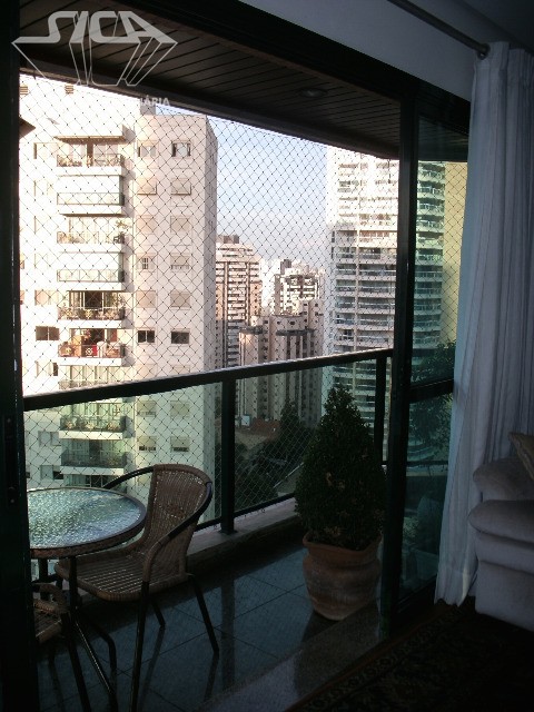 Apartamento à venda com 4 quartos, 190m² - Foto 11