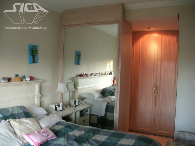 Apartamento à venda com 4 quartos, 190m² - Foto 13