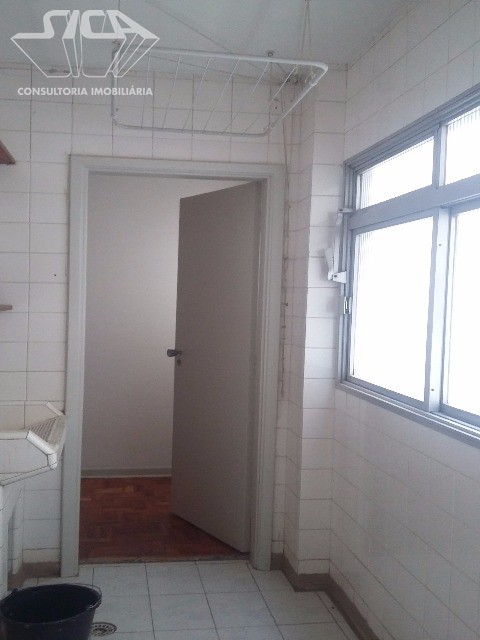 Apartamento à venda com 3 quartos, 145m² - Foto 13