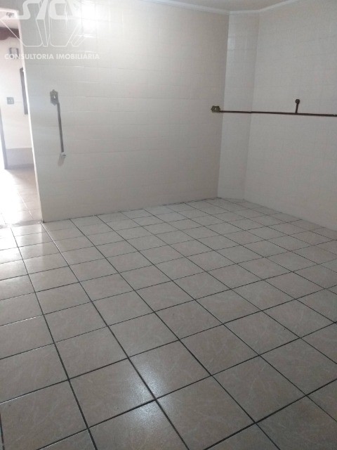 Sobrado para alugar com 2 quartos, 70m² - Foto 4