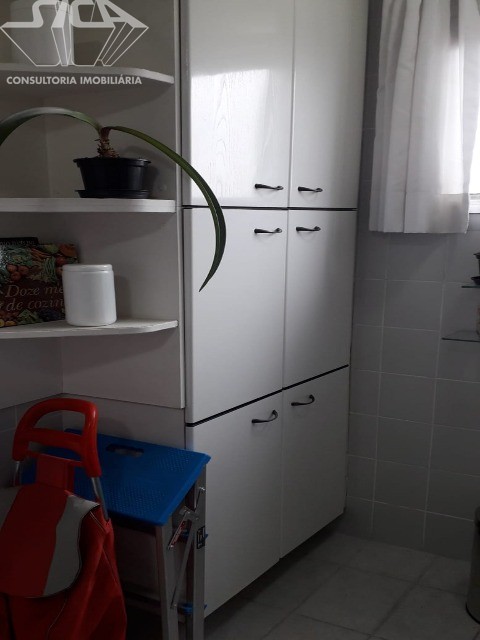 Apartamento à venda com 2 quartos, 60m² - Foto 9