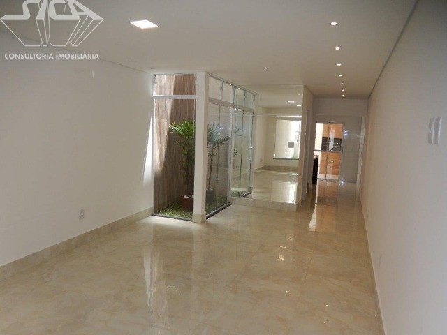 Sobrado à venda com 4 quartos, 200m² - Foto 8