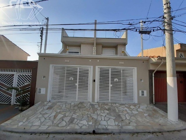 Sobrado à venda com 4 quartos, 200m² - Foto 1