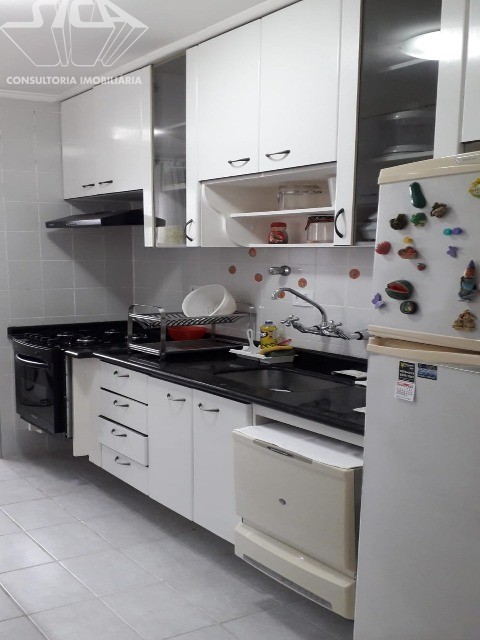 Apartamento à venda com 2 quartos, 60m² - Foto 7