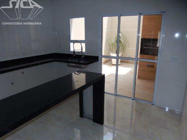 Sobrado à venda com 4 quartos, 200m² - Foto 10