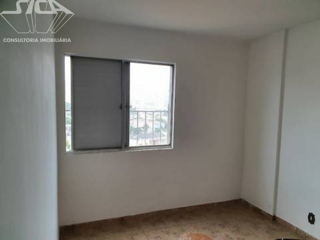 Apartamento à venda com 2 quartos, 75m² - Foto 18