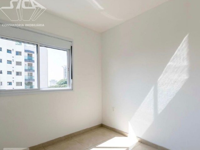 Apartamento à venda com 2 quartos, 63m² - Foto 3