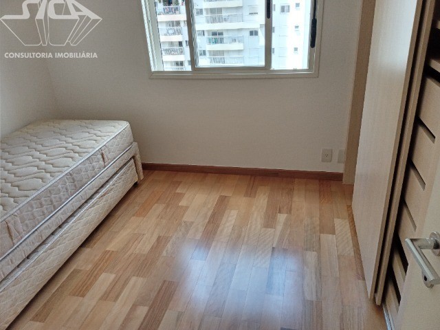 Apartamento para alugar com 3 quartos, 107m² - Foto 9