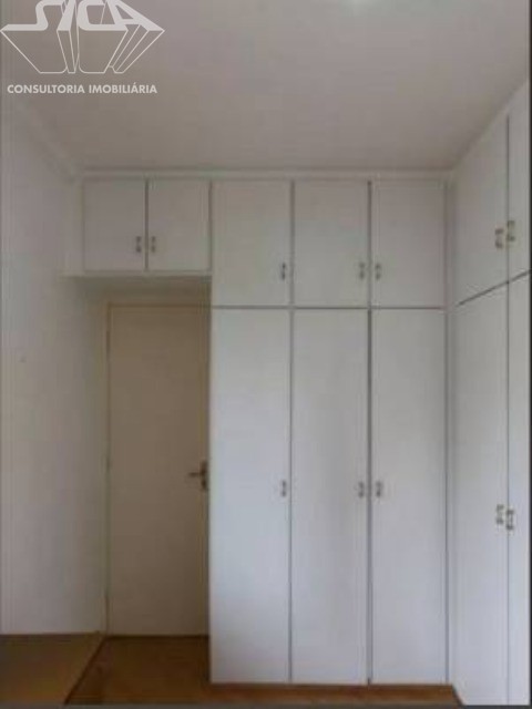 Apartamento à venda com 3 quartos, 127m² - Foto 19