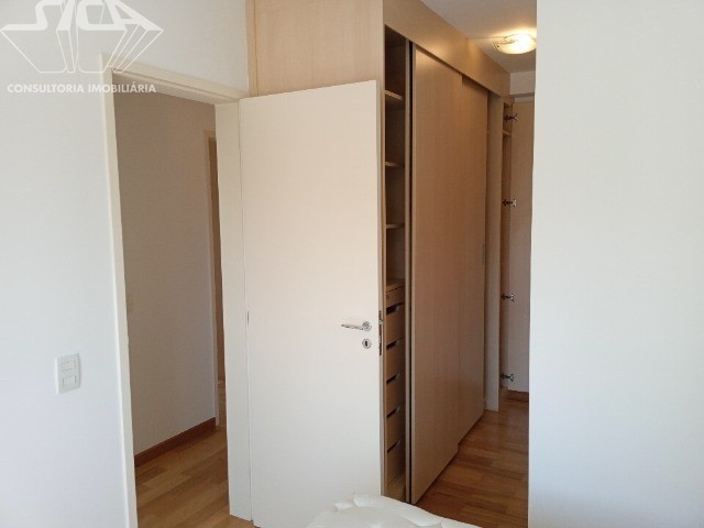 Apartamento para alugar com 3 quartos, 107m² - Foto 7