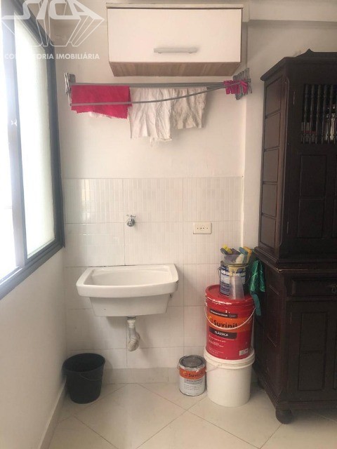 Apartamento à venda com 2 quartos, 70m² - Foto 7