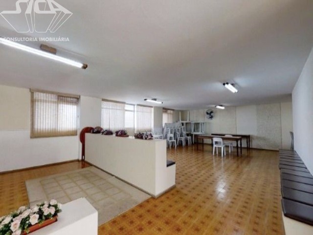 Apartamento à venda com 2 quartos, 87m² - Foto 2