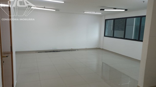 Prédio Inteiro para alugar com 4 quartos, 250m² - Foto 5