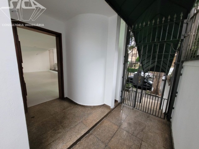 Prédio Inteiro para alugar com 4 quartos, 250m² - Foto 7