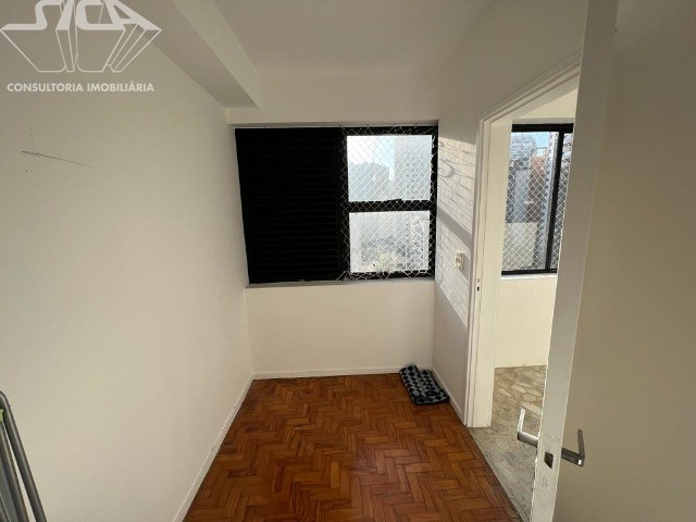 Apartamento para alugar com 2 quartos, 76m² - Foto 8