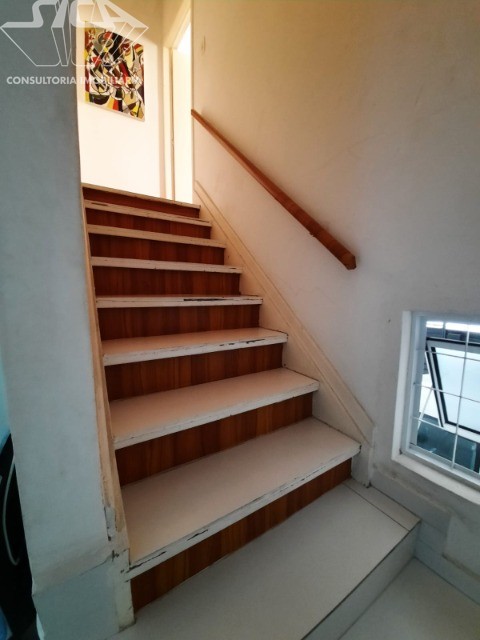 Sobrado à venda com 4 quartos, 160m² - Foto 4