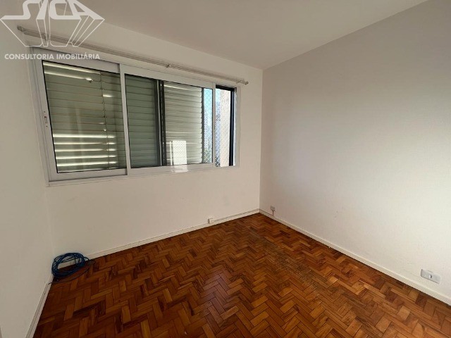 Apartamento para alugar com 2 quartos, 76m² - Foto 6