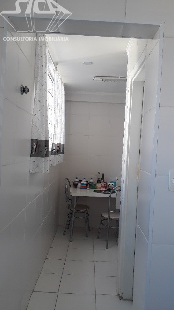 Apartamento à venda com 3 quartos, 176m² - Foto 13