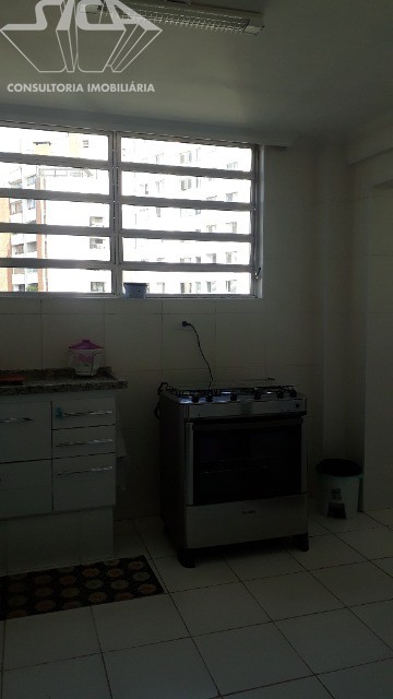 Apartamento à venda com 3 quartos, 176m² - Foto 12