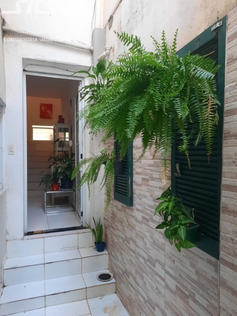Sobrado à venda com 4 quartos, 160m² - Foto 2