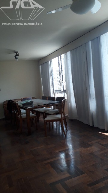 Apartamento à venda com 3 quartos, 135m² - Foto 4